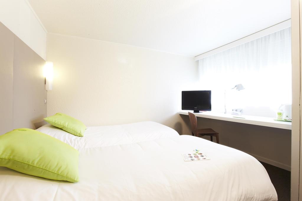 greet hôtel Angoulême Saint-Yrieix-sur-Charente Ngoại thất bức ảnh